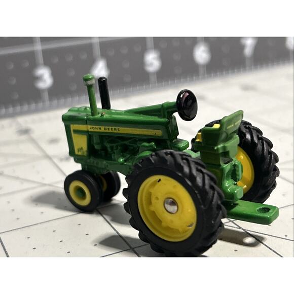 John Deere Die Cast Toy Tractor- 2” - Picture 5 of 6